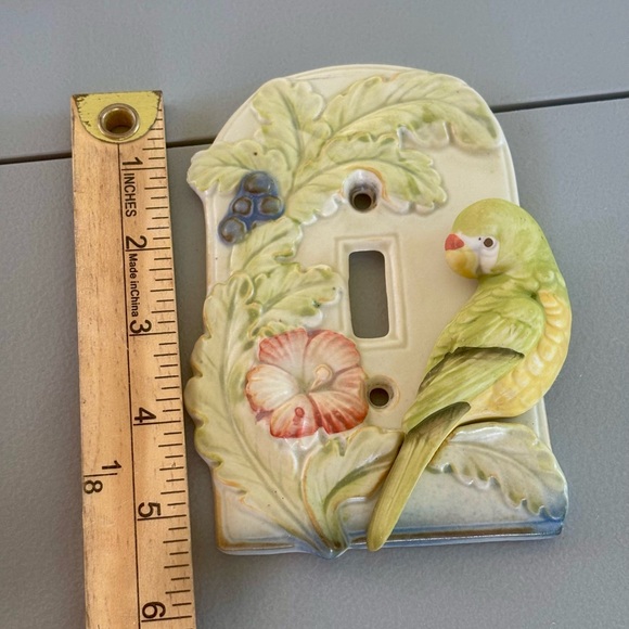 Takahashi Ceramic Porcelain Light Switch Cover with Parakeet - Picture 2 of 4